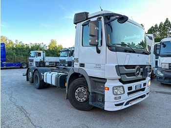 Грузовик-шасси MERCEDES-BENZ Actros 2532