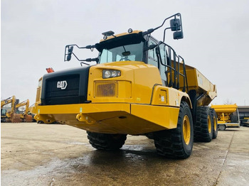 Сочленённый самосвал CATERPILLAR 730