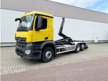 Крюковой мультилифт MERCEDES-BENZ Arocs 2642