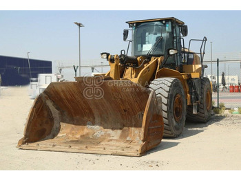 Колёсный погрузчик CATERPILLAR 966M