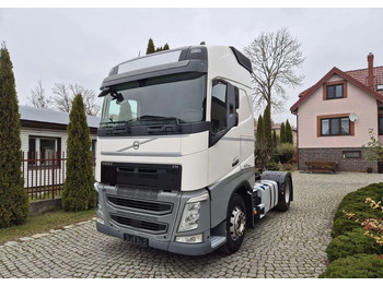 Тягач VOLVO FH