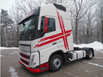 Тягач VOLVO FH13 500