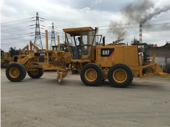 Грейдер CATERPILLAR 120H