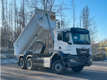 Самосвал MAN TGS 33.440