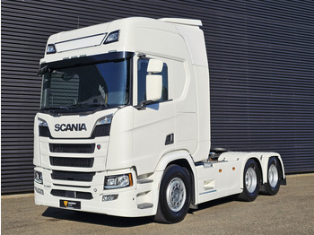 Тягач SCANIA R 580