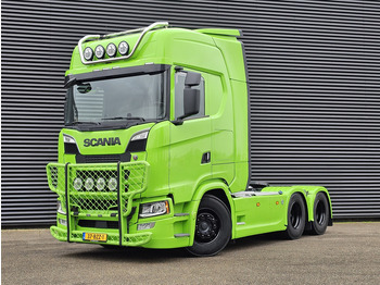 Тягач SCANIA S 730