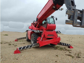 Телескопический погрузчик MANITOU