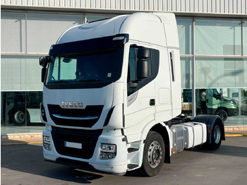 Тягач IVECO