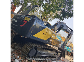 Гусеничный экскаватор VOLVO EC210D