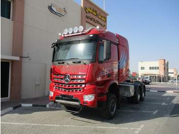 Тягач MERCEDES-BENZ Arocs 3363 6x6 Head Truck: фото 2