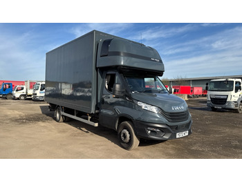 Грузовик с закрытым кузовом IVECO Daily