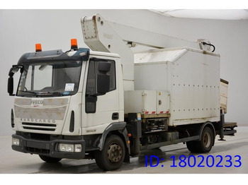 Грузовик с подъемником IVECO EuroCargo 120E