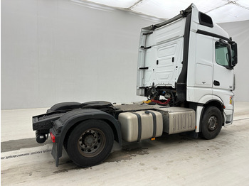 Тягач Mercedes-Benz Actros 1942: фото 5