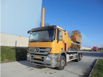 Ассенизатор MERCEDES-BENZ Actros 2532