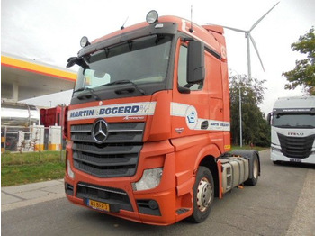 Тягач MERCEDES-BENZ Actros 1840