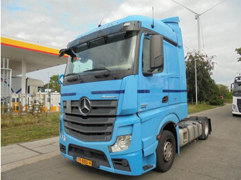 Тягач MERCEDES-BENZ Actros 1842