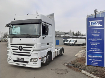 Тягач MERCEDES-BENZ Actros 1844