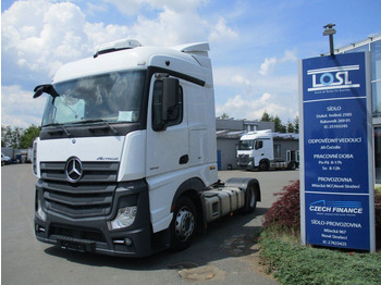 Тягач MERCEDES-BENZ Actros 1845