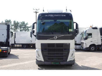 Тягач Volvo FH 500 Globetrotter XL Varios: фото 2