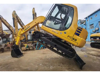 Гусеничный экскаватор Beautiful And High-quality Pc60-7 Excavator Second-hand Digger Machinery For Sale With Good Condition: фото 3