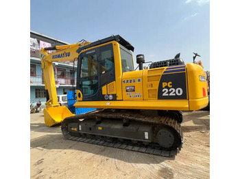 Гусеничный экскаватор KOMATSU PC200-8