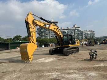 Гусеничный экскаватор CATERPILLAR 330D