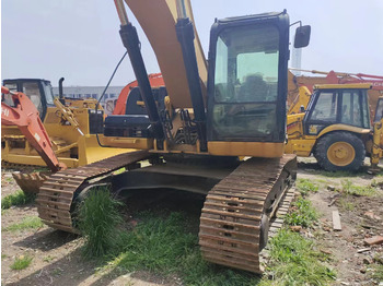 Гусеничный экскаватор CATERPILLAR 320C