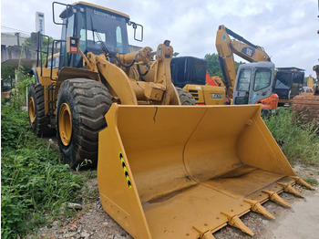 Колёсный погрузчик CATERPILLAR 966H