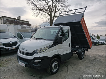 Малотоннажный самосвал IVECO Daily 35s14