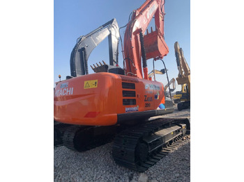 Гусеничный экскаватор HITACHI ZX200