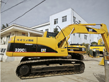 Гусеничный экскаватор CATERPILLAR 320C