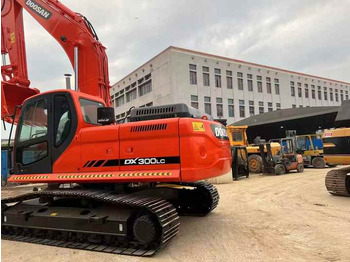 Гусеничный экскаватор Original Korea Doosan Used Excavator 30 Ton Doosan DX300LC Crawler Excavator For Sale: фото 5