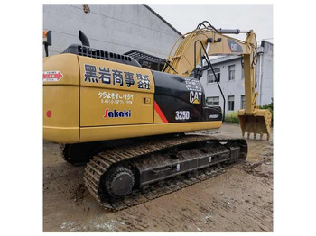 Гусеничный экскаватор CATERPILLAR 325D