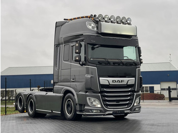 Тягач DAF XF 530