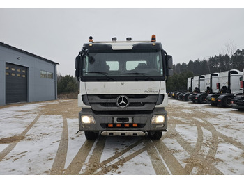 Крюковой мультилифт MERCEDES-BENZ Actros 4144