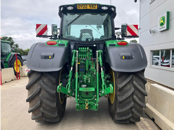 Новый Трактор John Deere 6215R: фото 4