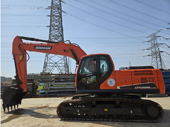 Гусеничный экскаватор DOOSAN DX300