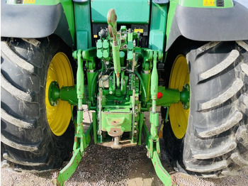 Трактор John Deere 6820: фото 4