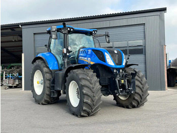 Трактор NEW HOLLAND T7.245