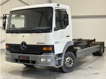 Крюковой мультилифт MERCEDES-BENZ Atego