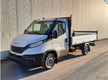 Малотоннажный самосвал IVECO Daily 35s14