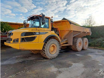 Сочленённый самосвал VOLVO A30G