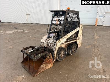 Мини-погрузчик с бортовым поворотом BOBCAT S70