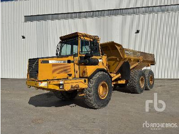 Сочленённый самосвал VOLVO A25C