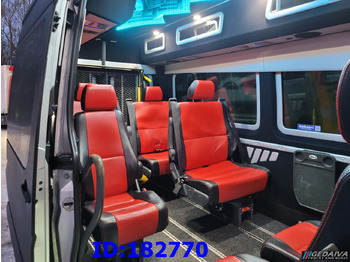 Туристический автобус MERCEDES-BENZ Sprinter 319