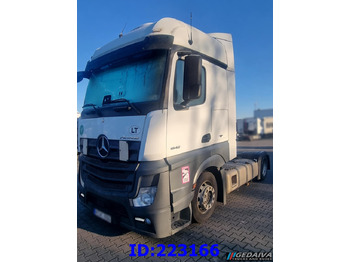 Тягач MERCEDES-BENZ Actros 1842