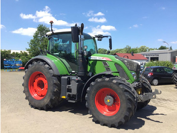 Трактор FENDT 722 Vario