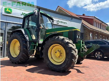 Трактор JOHN DEERE 6810