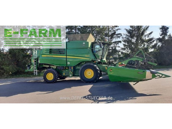 Зерноуборочный комбайн JOHN DEERE T670