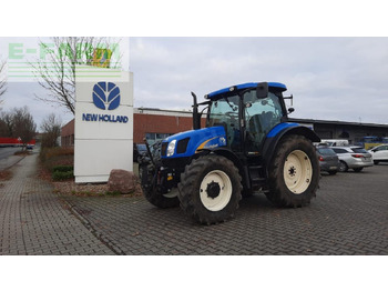 Трактор NEW HOLLAND T6020